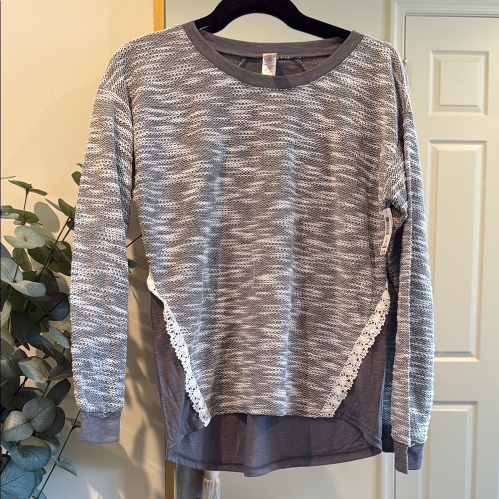 Gray Crew Neck Sweater with Marled Pattern